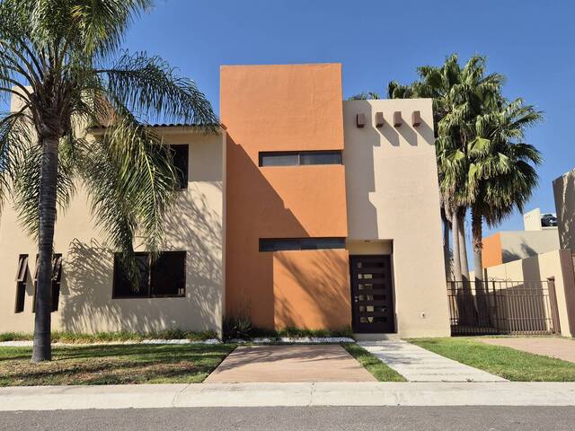 #4 - Casa para Venta en Querétaro - QT - 2